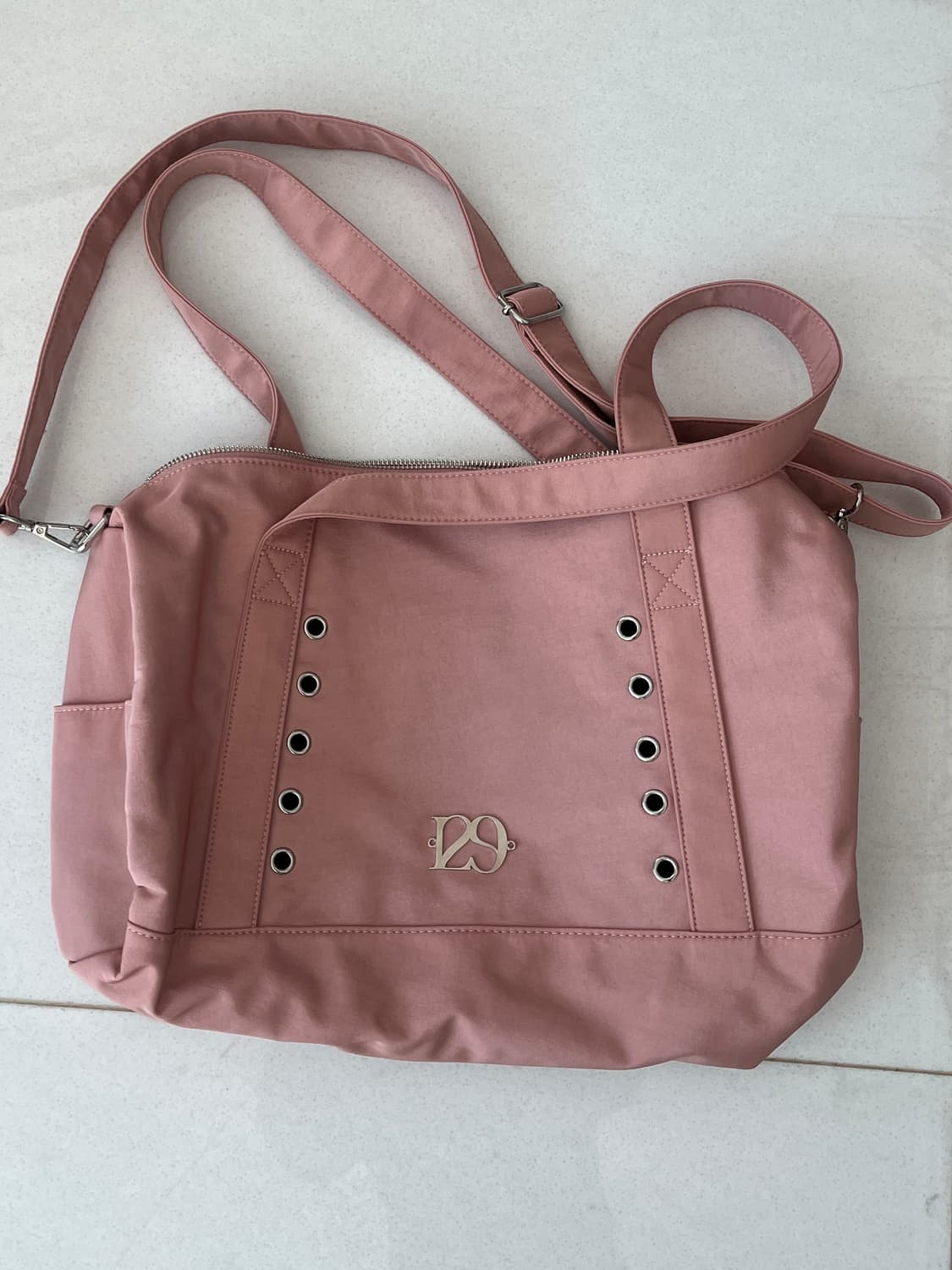 일리고 숄더 크로스백 상품이미지1