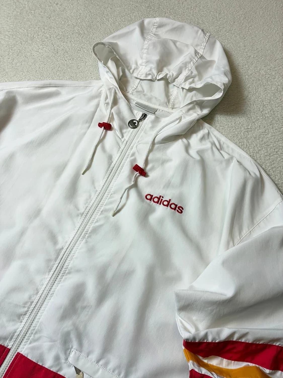 아디다스 90's 올드스쿨 빅로고 바람막이 자켓 PN7778 상품이미지4