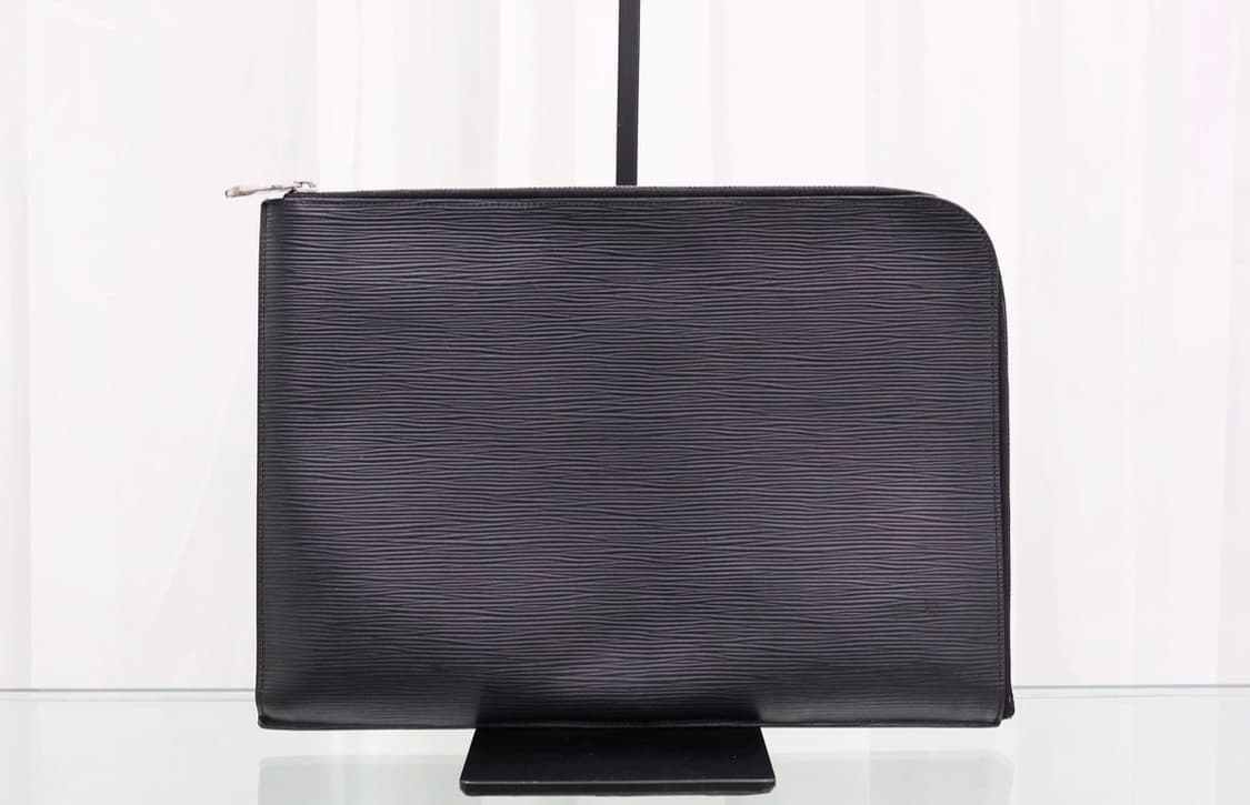 루이비통 포쉐트 주르 GM 에삐 클러치백 상품이미지1