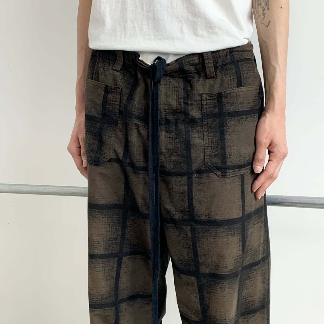 Sunsea (선씨) 브러쉬드 플란넬 체크 팬츠 상품이미지3