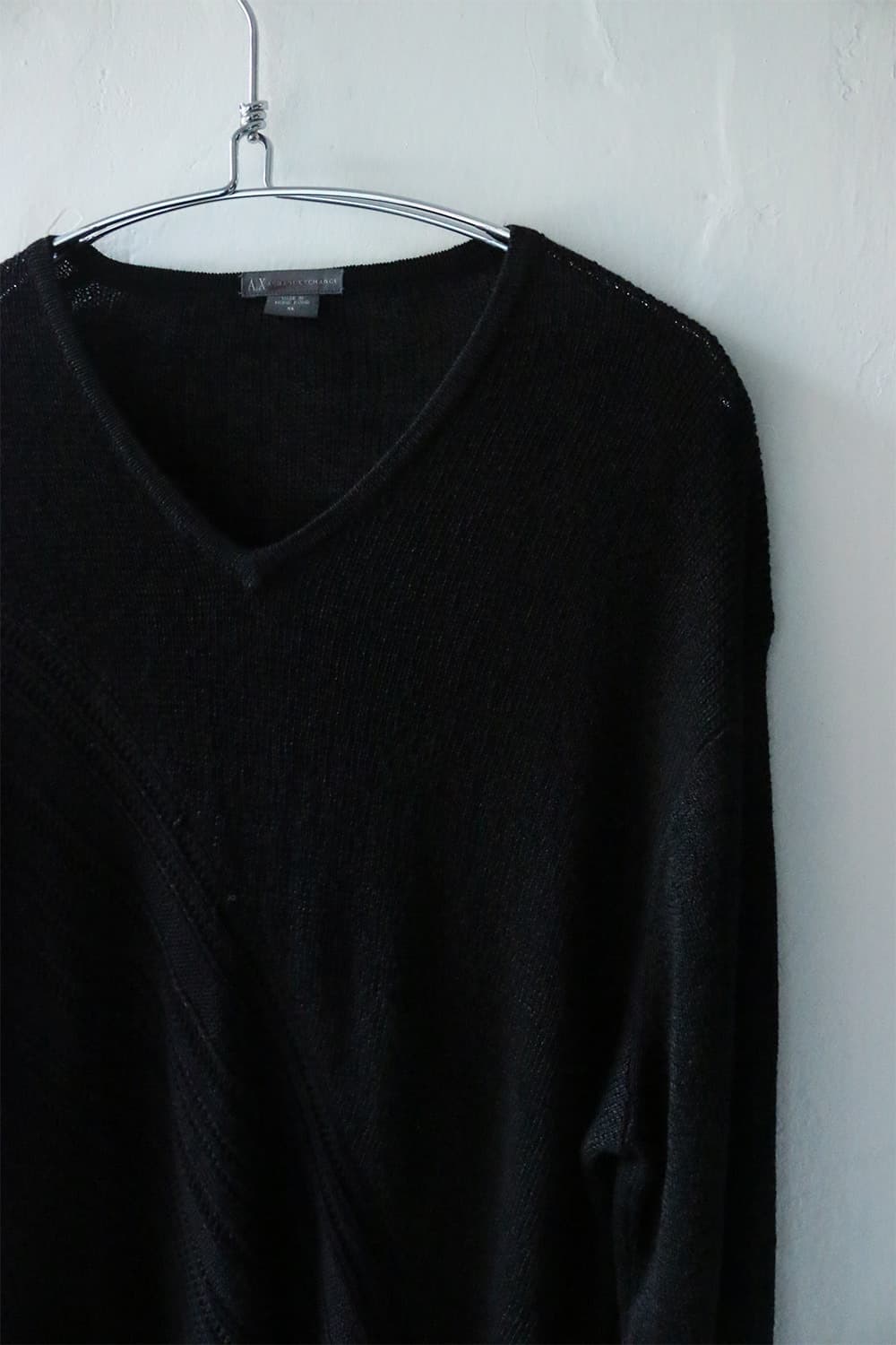 아르마니 익스체인지 블랙 브이넥 니트 탑 상품이미지5