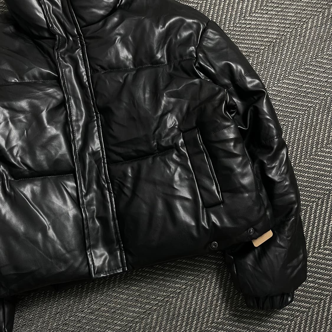 빈티지 우먼스 블랙 비건 레더 패딩 점퍼o 5010 상품이미지2