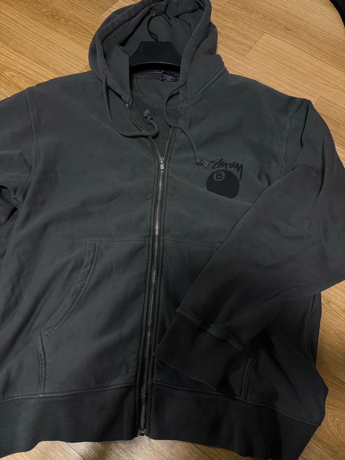 스투시 8볼 피그먼트 다이드 집 후드 블랙 상품이미지2