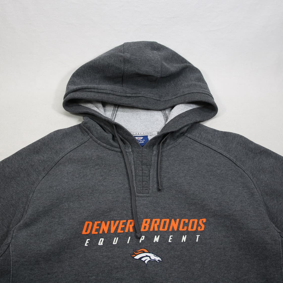 (착용컷) Reebok 스웻 후드 티셔츠 (남성용 105) 상품이미지4