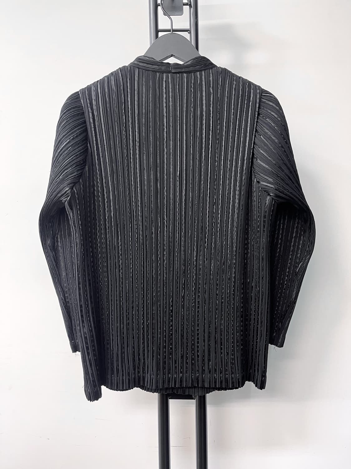 Issey Miyake Fete 플리츠 가디건 상품이미지3