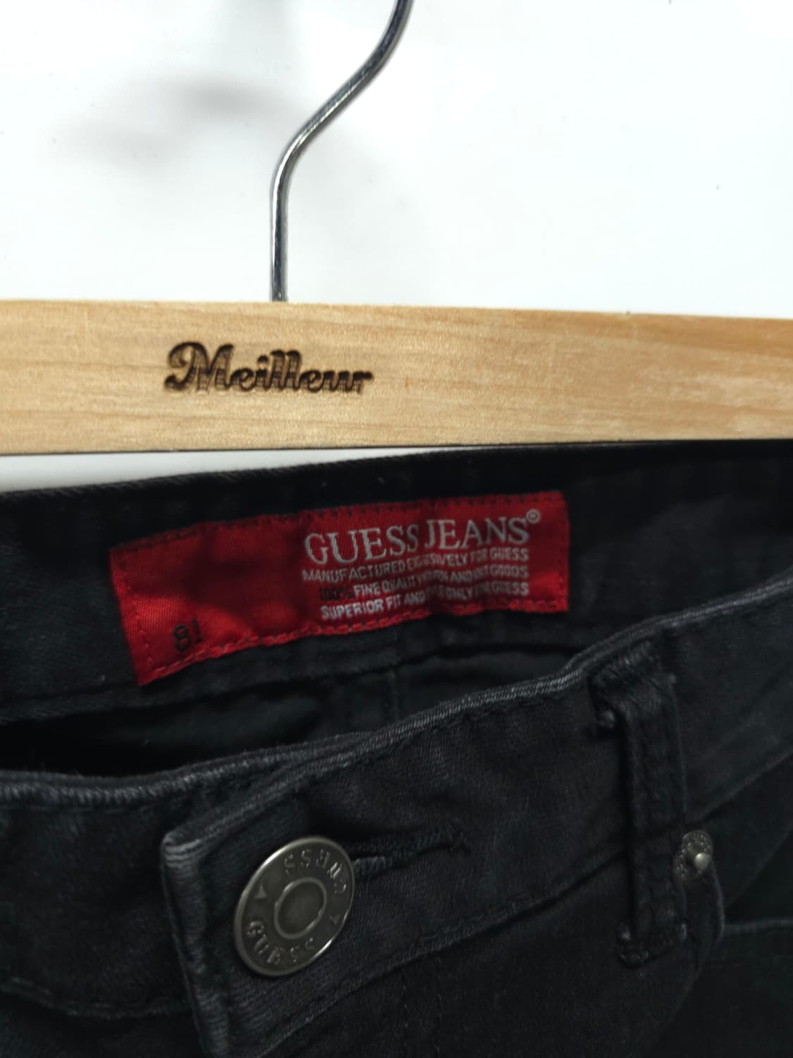게스(GUESS) 슬림 스트레이트 블랙진 (여성28) 상품이미지3