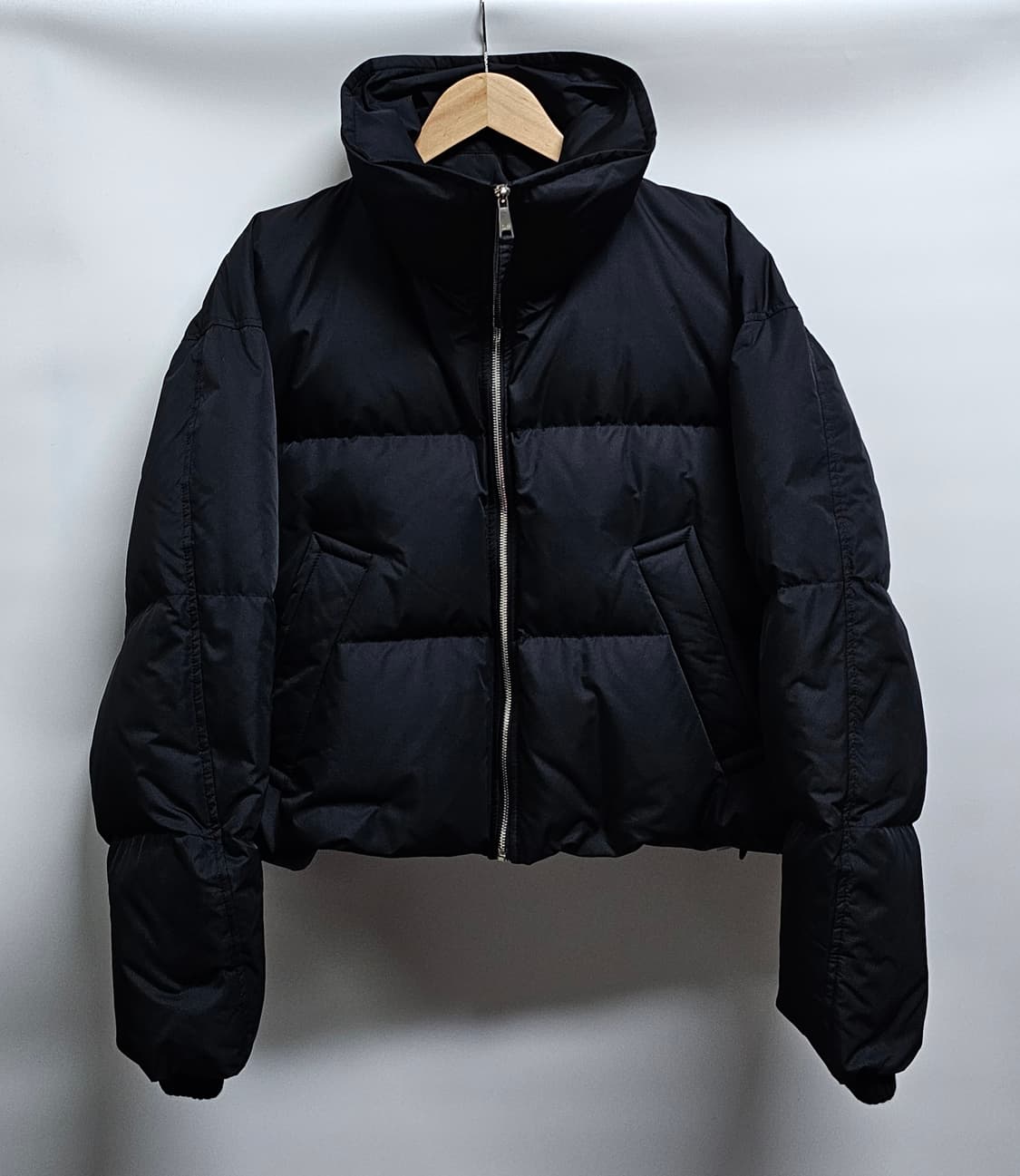 한섬 SJYP 블랙 구스다운 숏패딩 M 상품이미지2