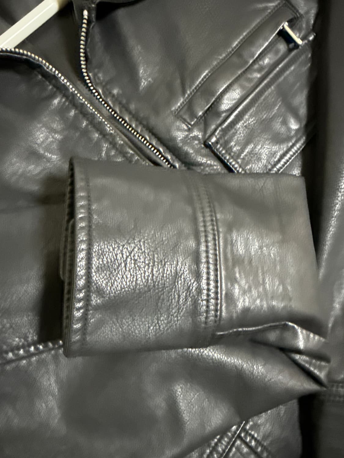 애드호크 포켓포인트 인조가죽 점퍼 상품이미지3