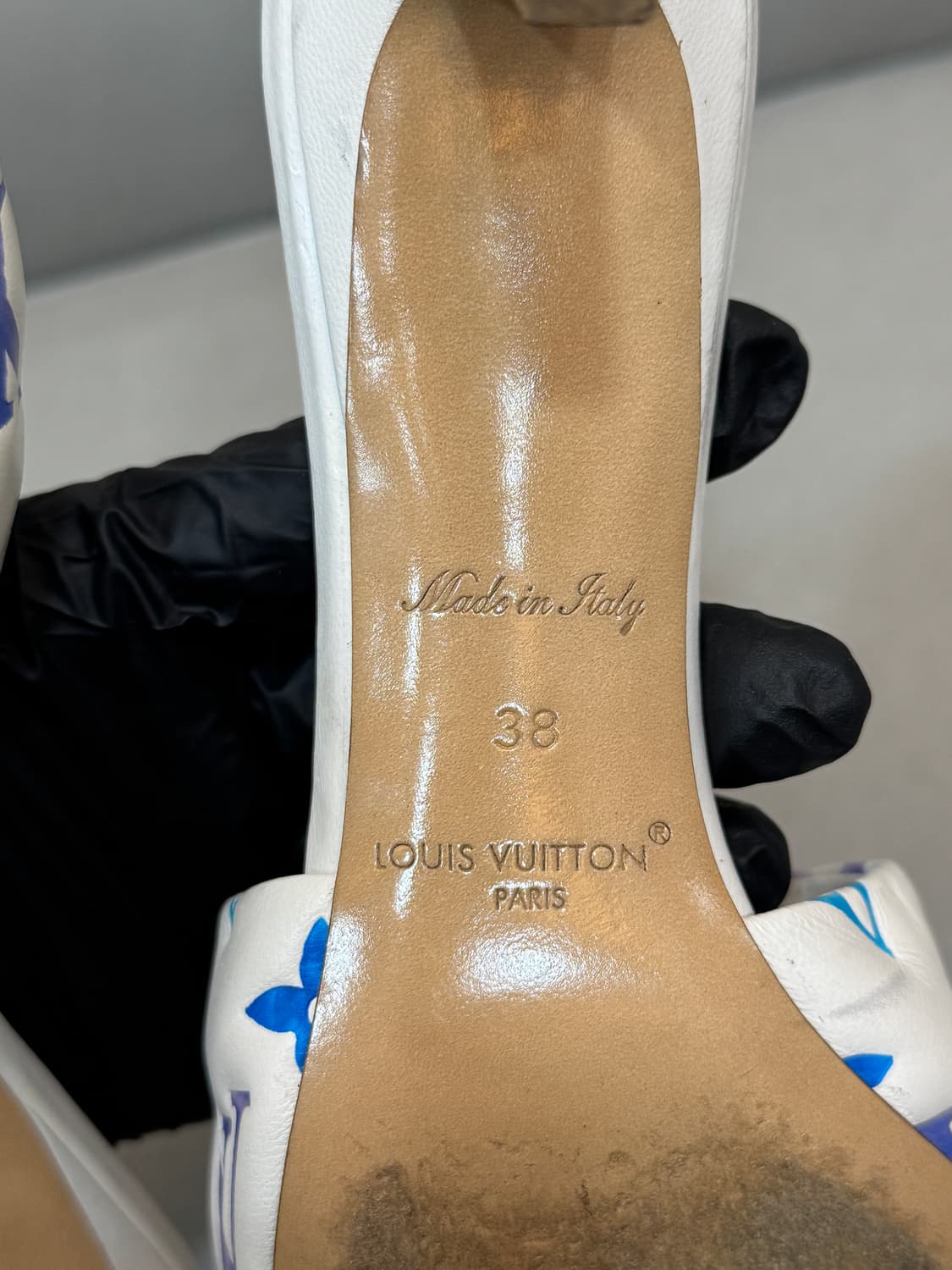 루이비통 리바이벌 뮬 슬리퍼 38사이즈 상품이미지4