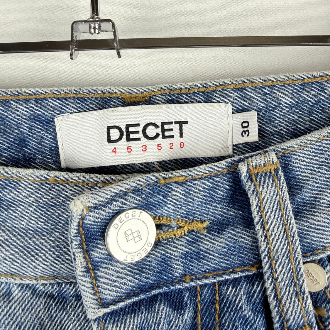 (30) 데케트 미니멀 페인팅 와이드 데님 팬츠 상품이미지3