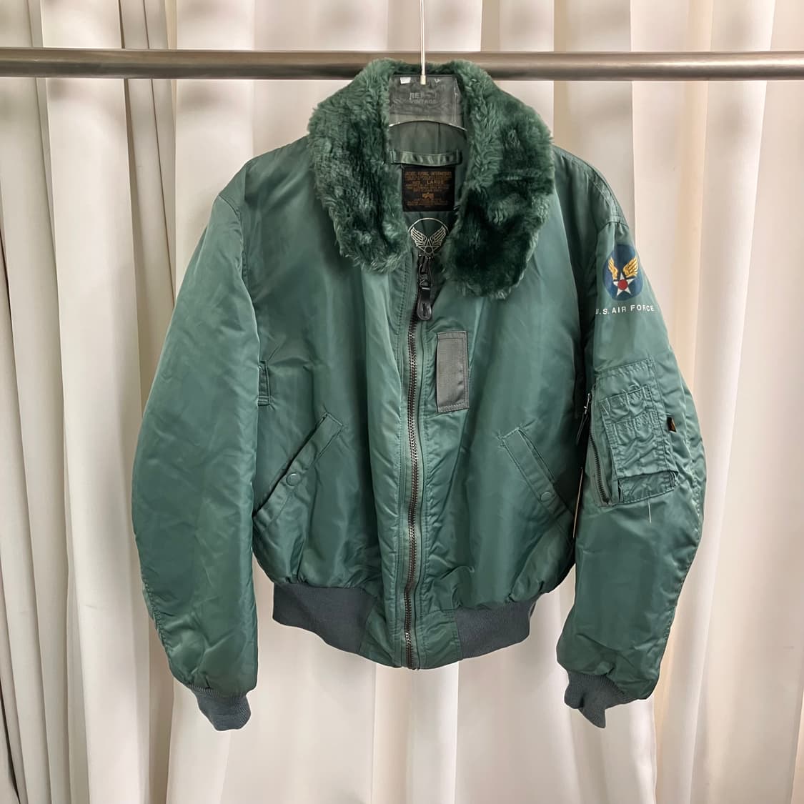 알파인더스트리 세이지 그린 B-15D 항공점퍼 L 상품이미지1
