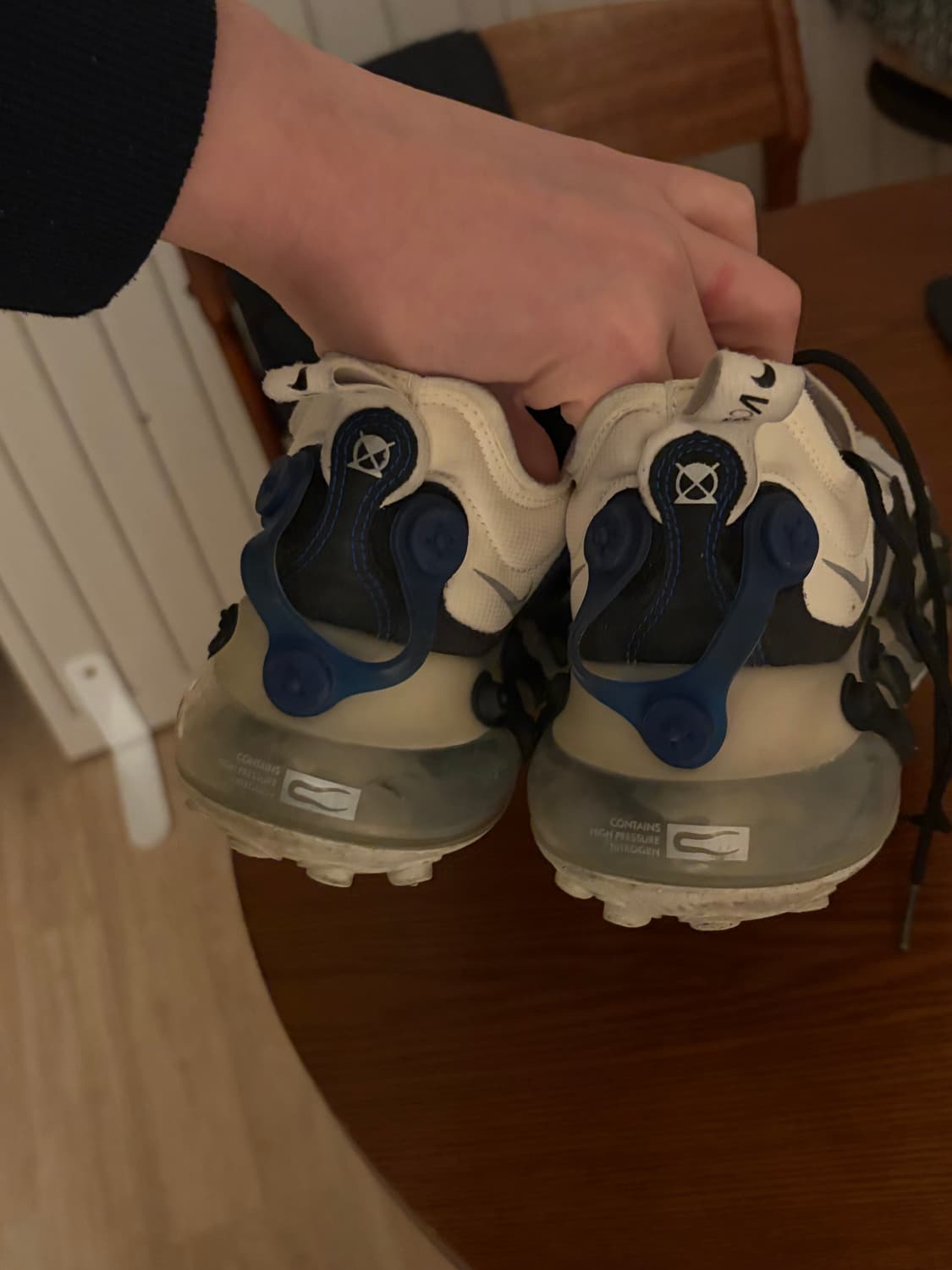 나이키 에어맥스 720 245 상품이미지4