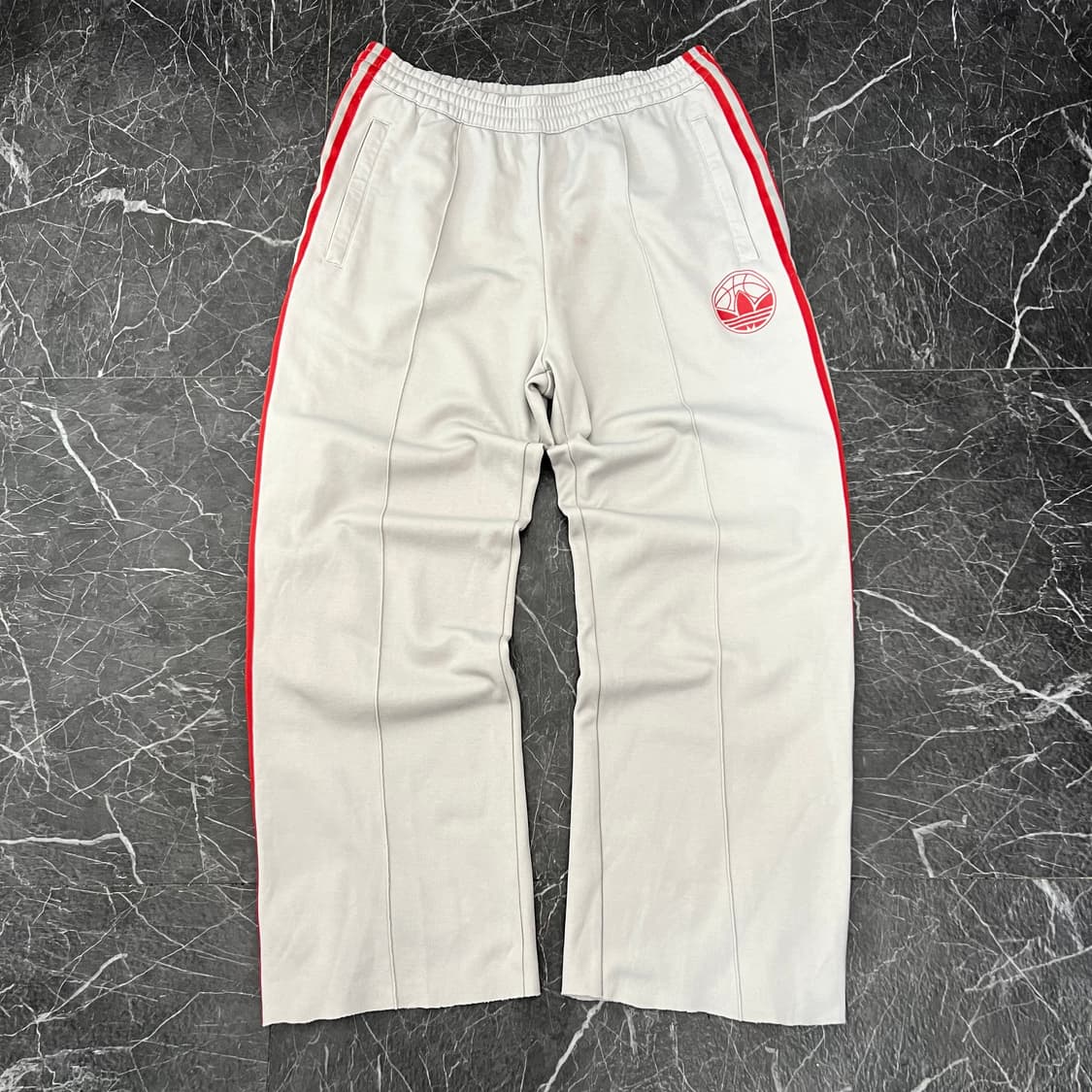 아디다스 레드 삼선 사이드 스냅버클 와이드 트랙팬츠 상품이미지5