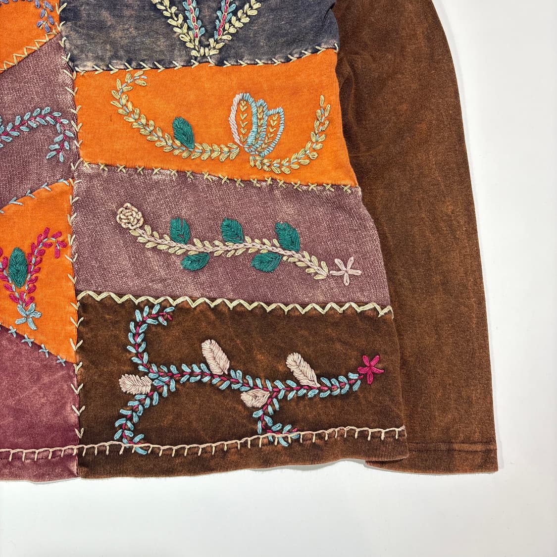 보헤미안 빈티지 패치워크 자수 롱슬리브 티셔츠 상품이미지2