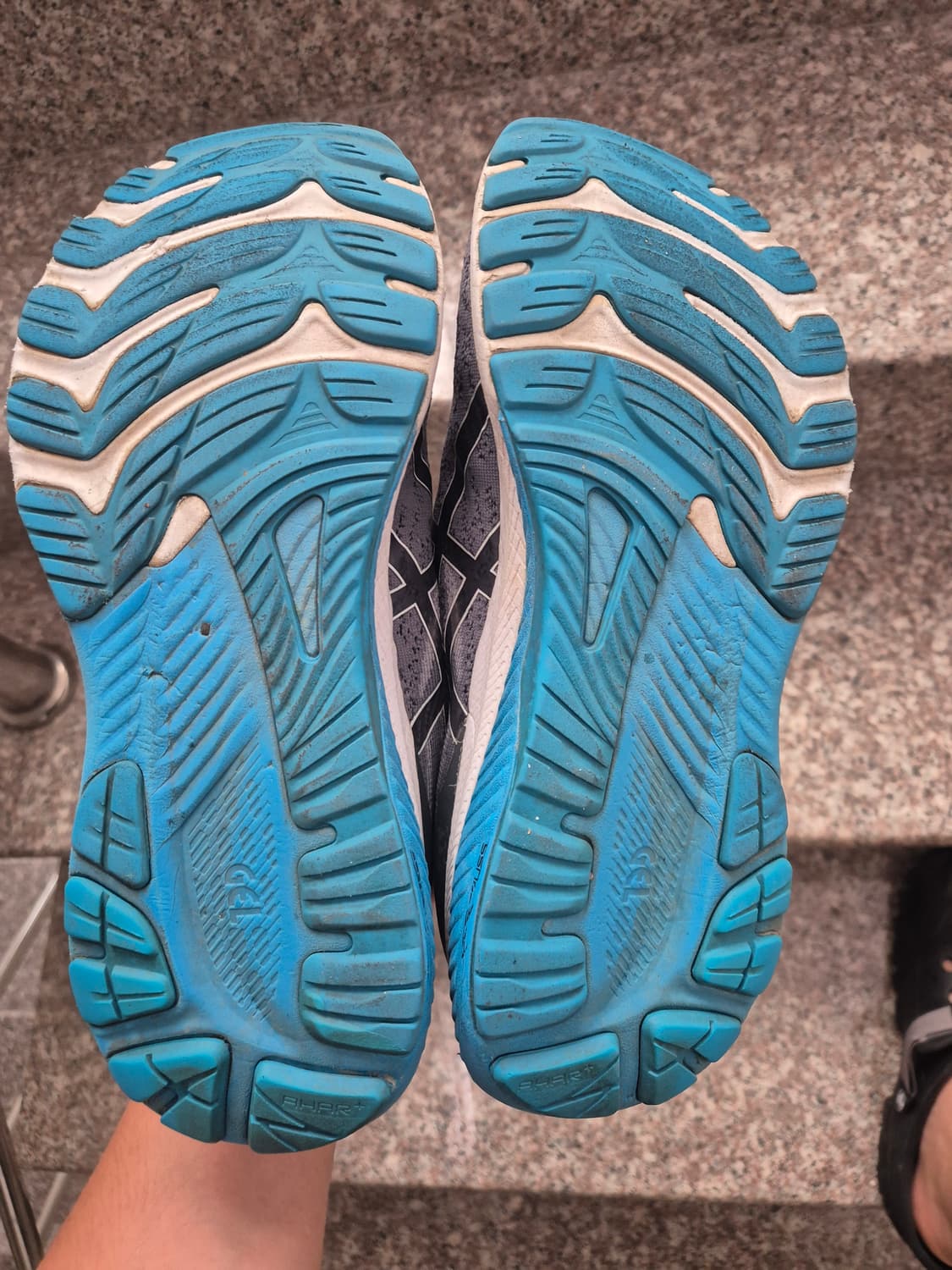 아식스 젤카야노 270 상품이미지3