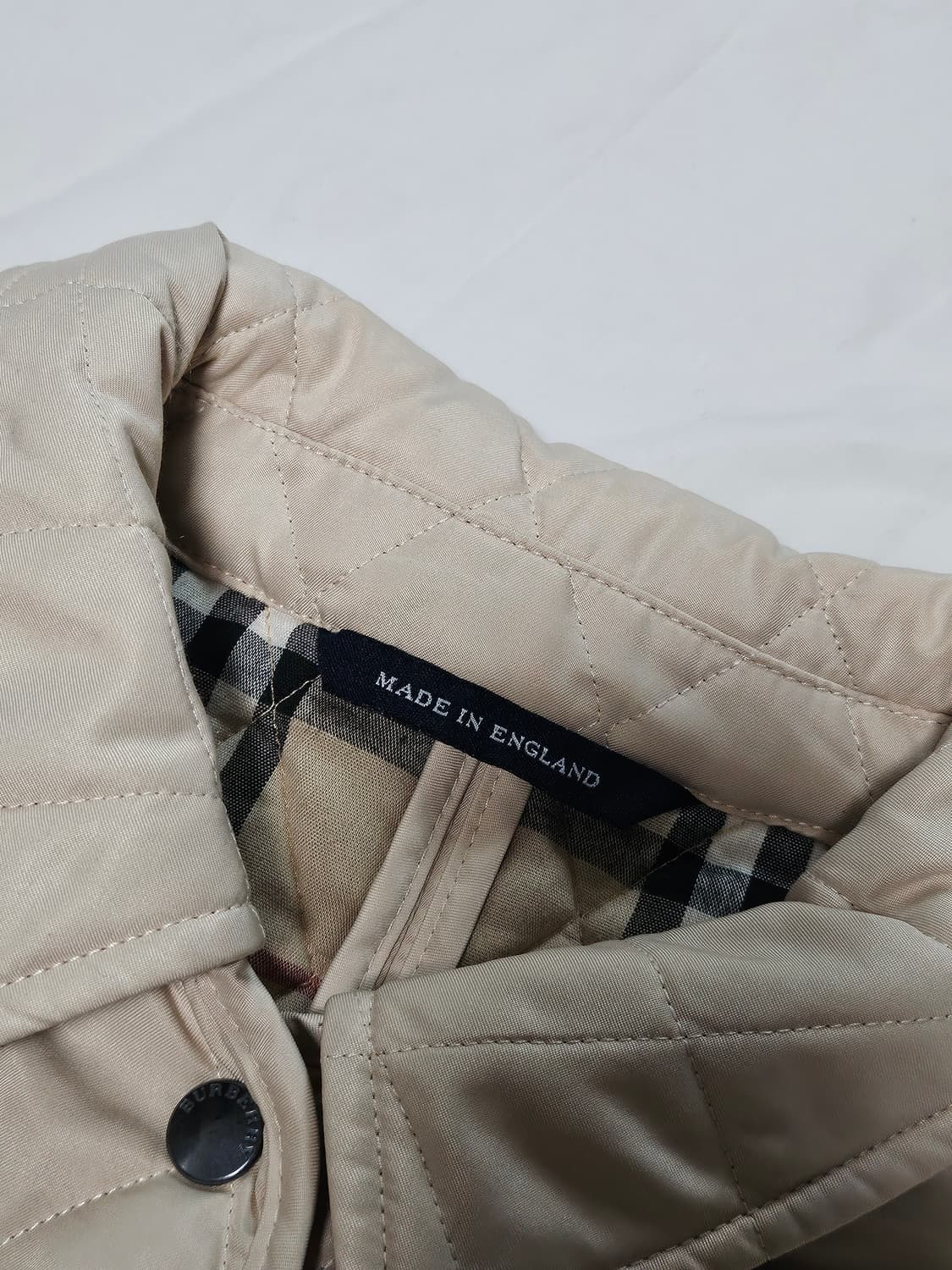 Burberry 퀼팅 자켓 아이보리 상품이미지3
