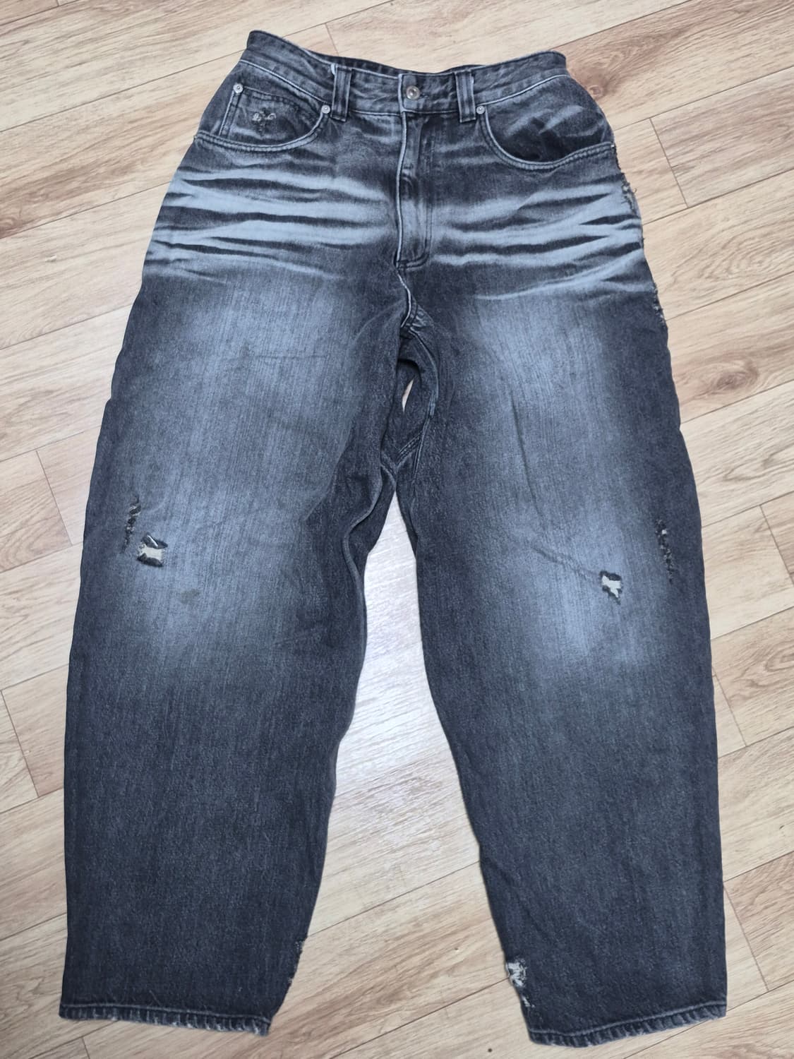 노운 와이드 커브드 데님 블랙 상품이미지3