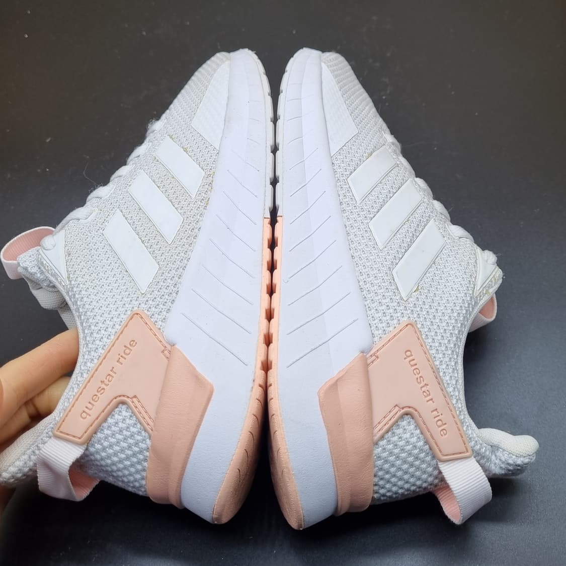 아디다스 퀘스타라이드 운동화225 상품이미지3