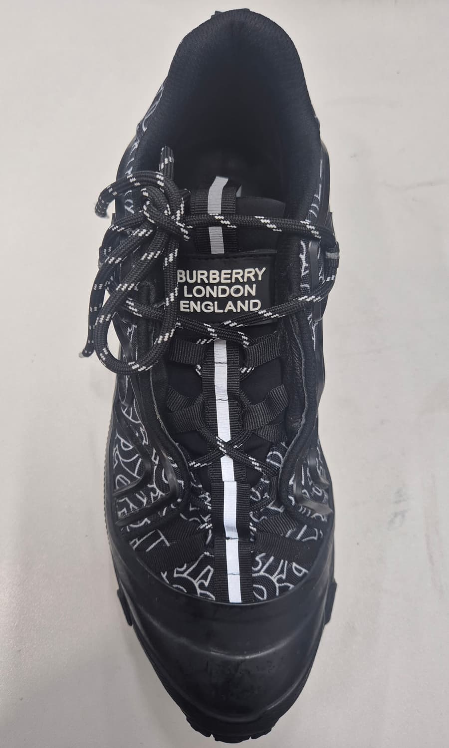 버버리 신발 모노그램 체크 아서 스니커즈 285~290/ 45(정품) 상품이미지2