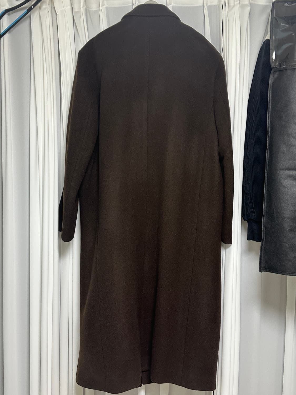 (새상품)무신사 캐시미어 블렌드 대디 숄더 더블 롱 코트 상품이미지3