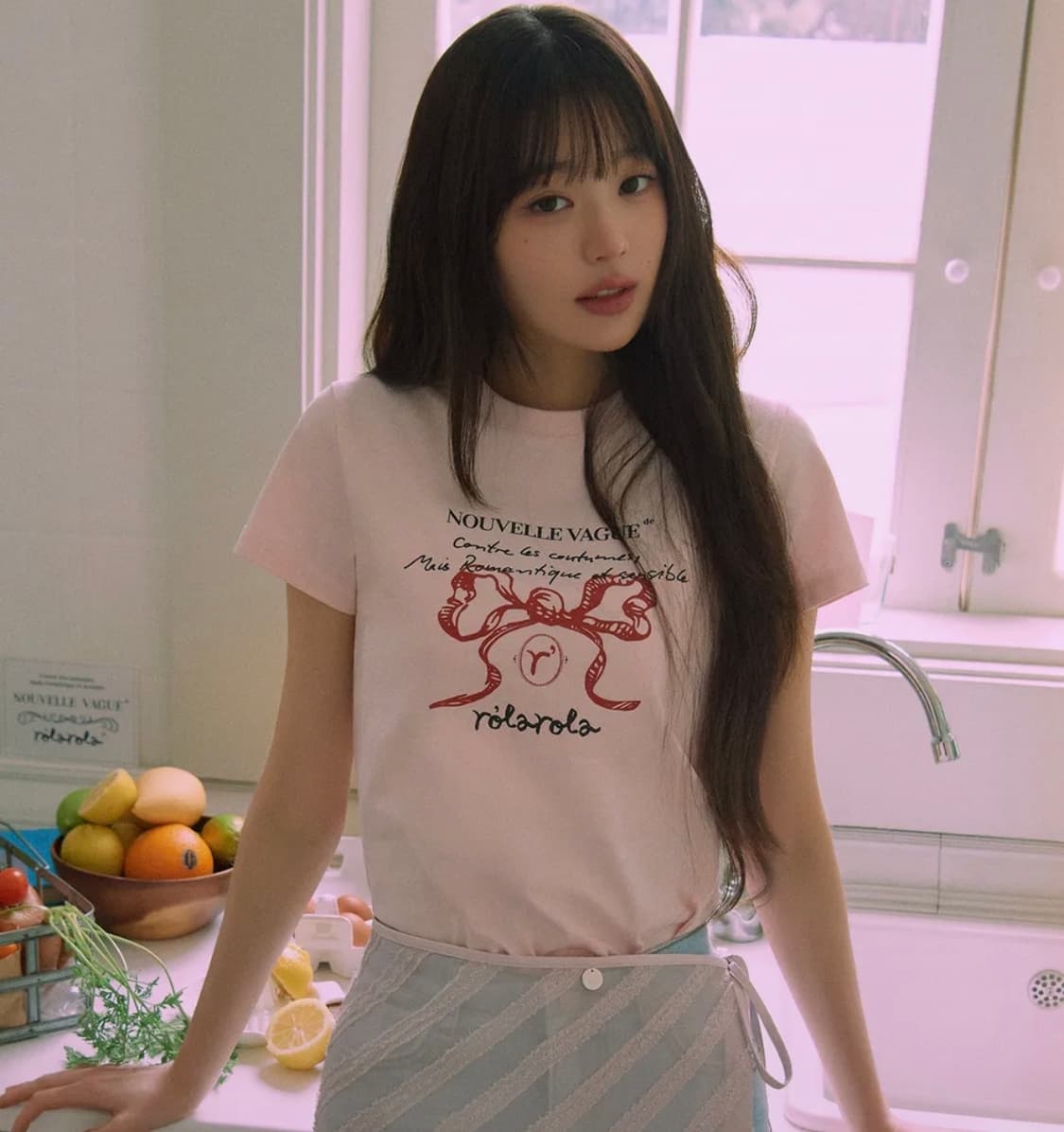 로라로라) ROLA RIBBON HALF T-SHIRT 장원영 티셔츠 상품이미지1