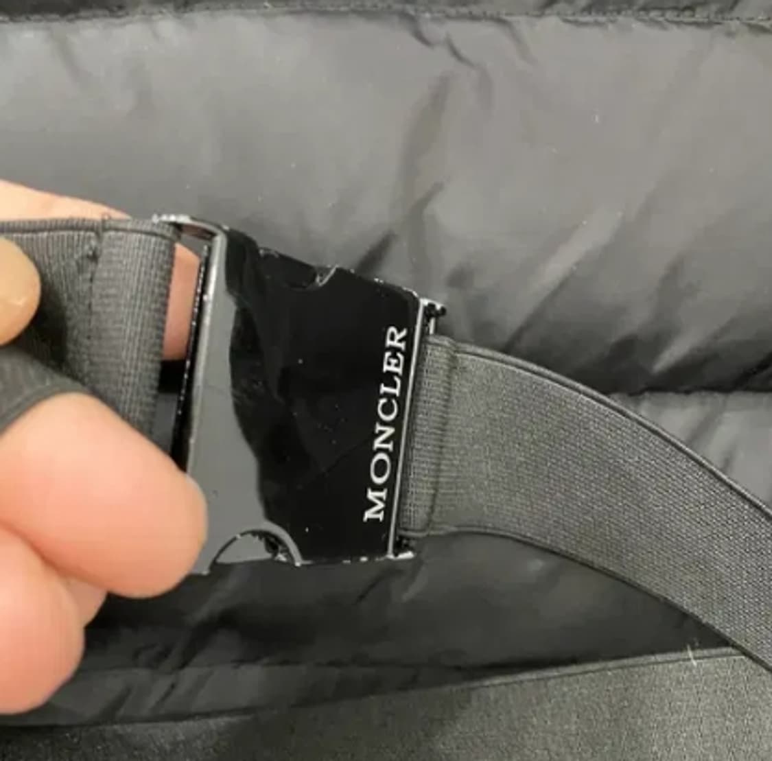 7335. 여성용 몽클레르 털 파카 (XS) 상품이미지8