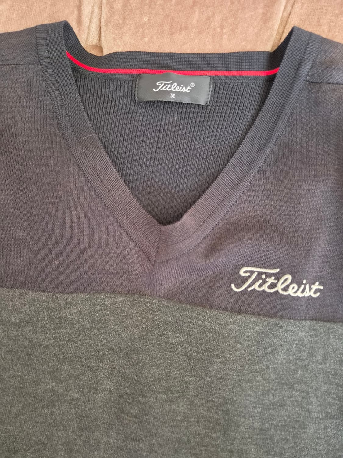 타이틀리스트 남성 브이넥 골프니트조끼

 상품이미지3
