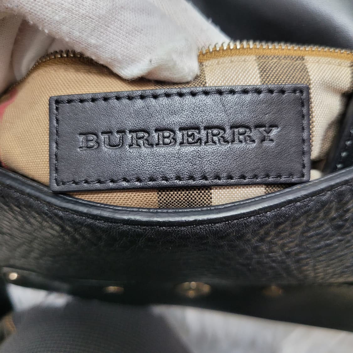 버버리 레더 가죽 크로스백 숄더백 남여공용 가능 상품이미지9