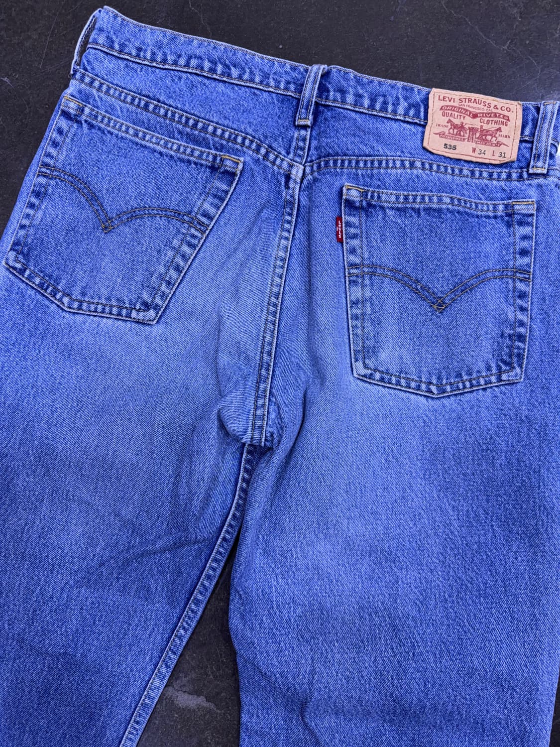 리바이스 535 스트레이트핏 00's 스톤워싱 데님팬츠 34 상품이미지6