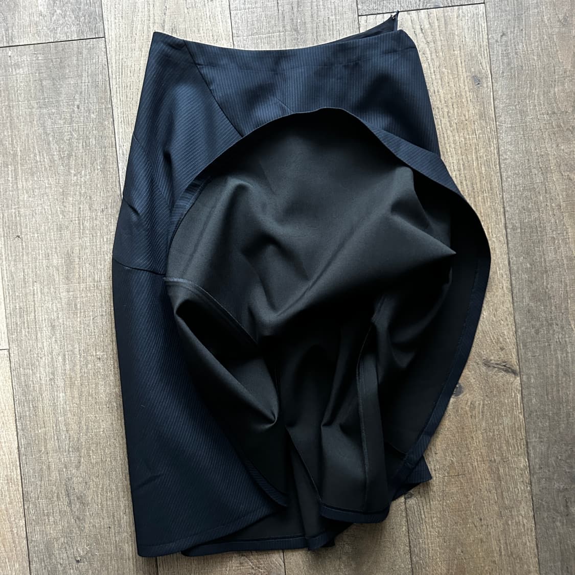 Stripe Cuttingline Transformed Skirt 상품이미지4