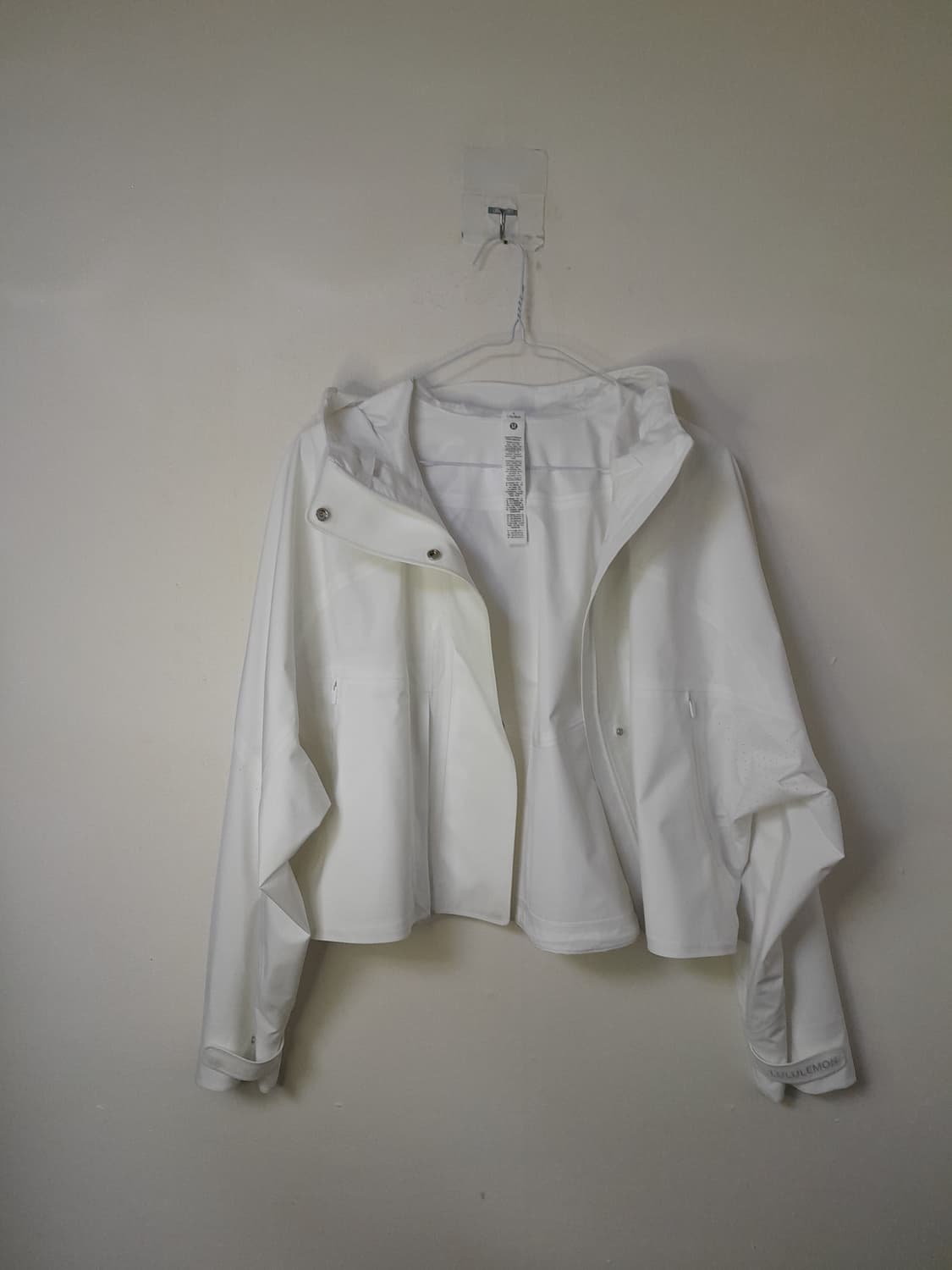 룰루레몬 화이트 레인체이서 후드 방수재킷 4 상품이미지4