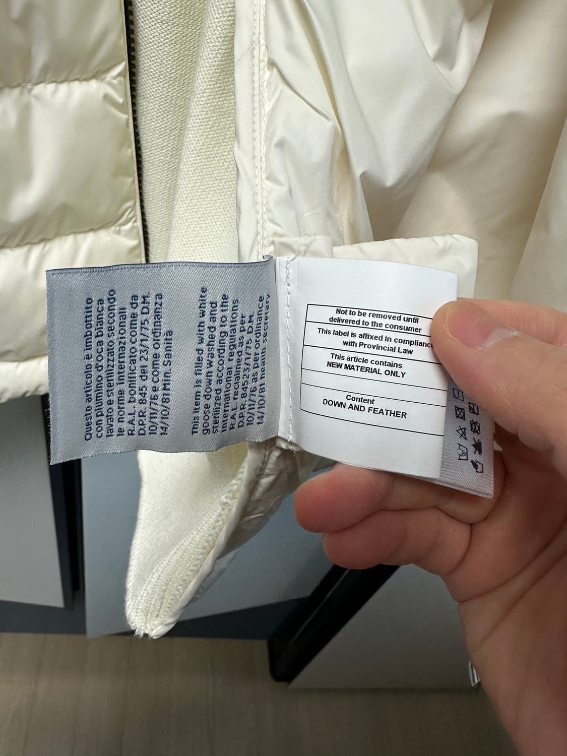 몽클레어 니트패딩 화이트 XXL 상품이미지6