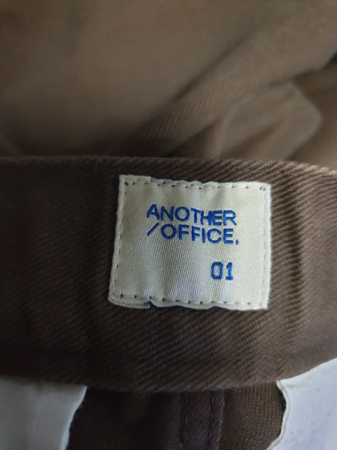 어나더오피스 by스왈로우라운지 벨크로 코튼팬츠 브라운 (30) 상품이미지6