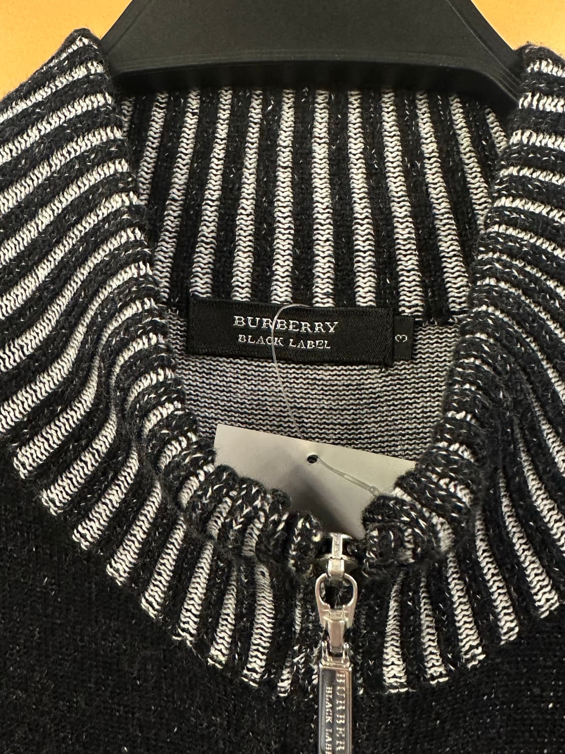 BURBERRY 버버리 차콜 니트집업 상품이미지4