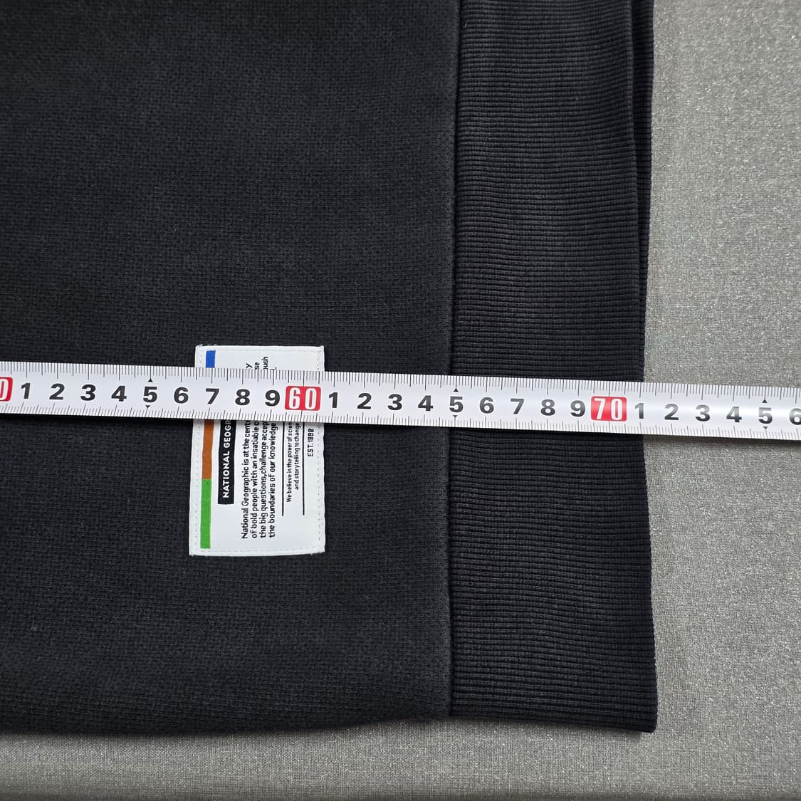 XL 105 내셔널지오그래픽 맨투맨 블랙 상품이미지8