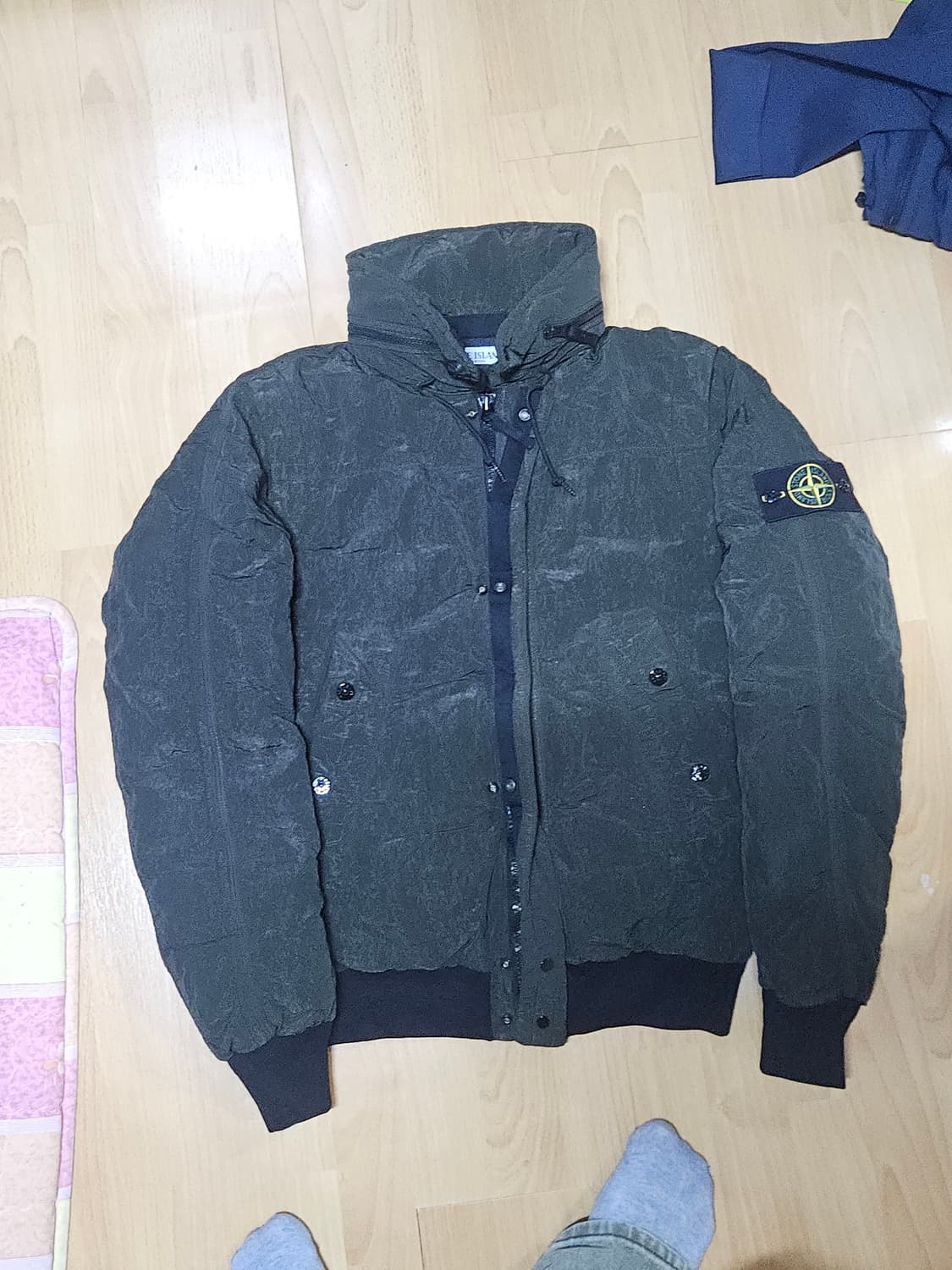 정품 스톤아일랜드 나일론 메탈 구스다운 패딩 상품이미지1