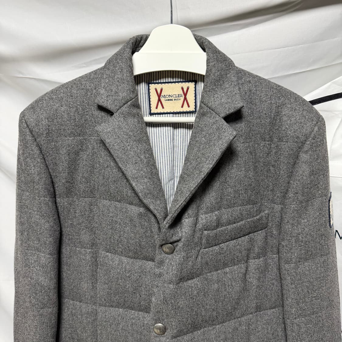 [S+급/5] 몽클레어 감마블루 울 블레이저 패딩 자켓 상품이미지3