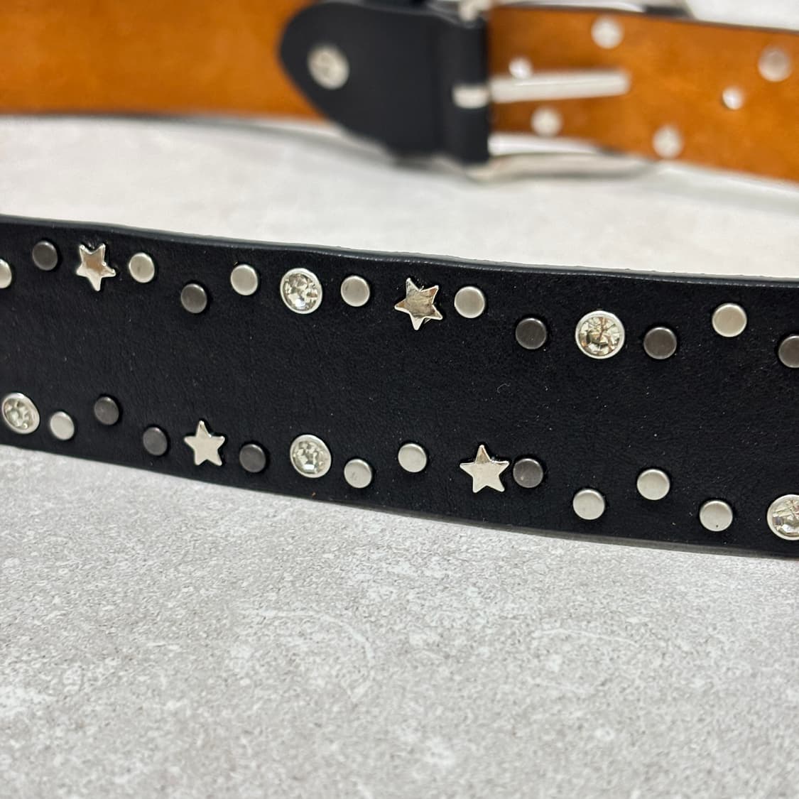 Oribell 트윙클 별 스터드 그로시 소가죽 웨스턴 벨트 블랙 상품이미지8