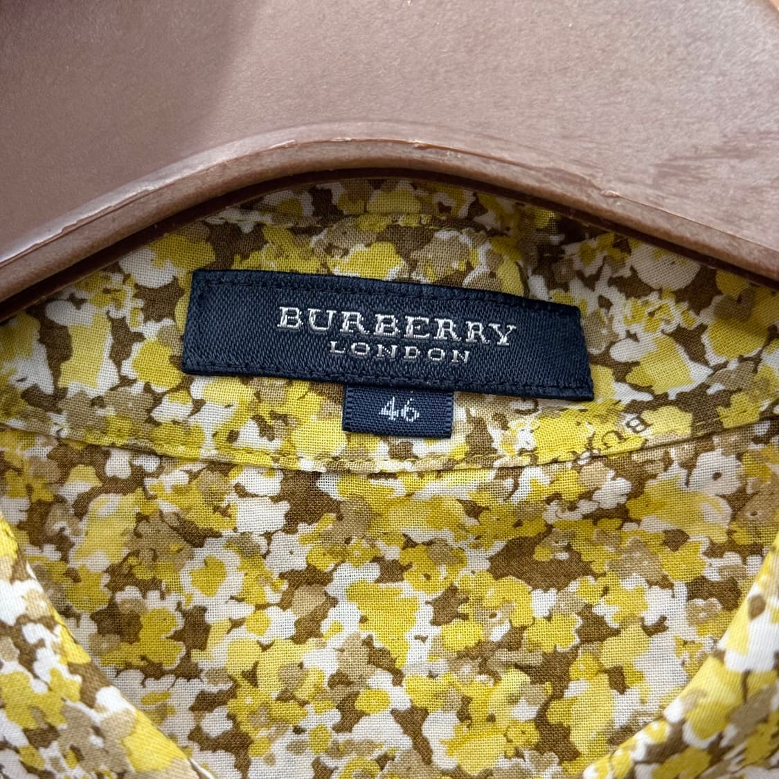 버버리 런던 플로럴 패턴 반팔 셔츠 더블 포켓 코튼 블라우스 옐로우 상품이미지7