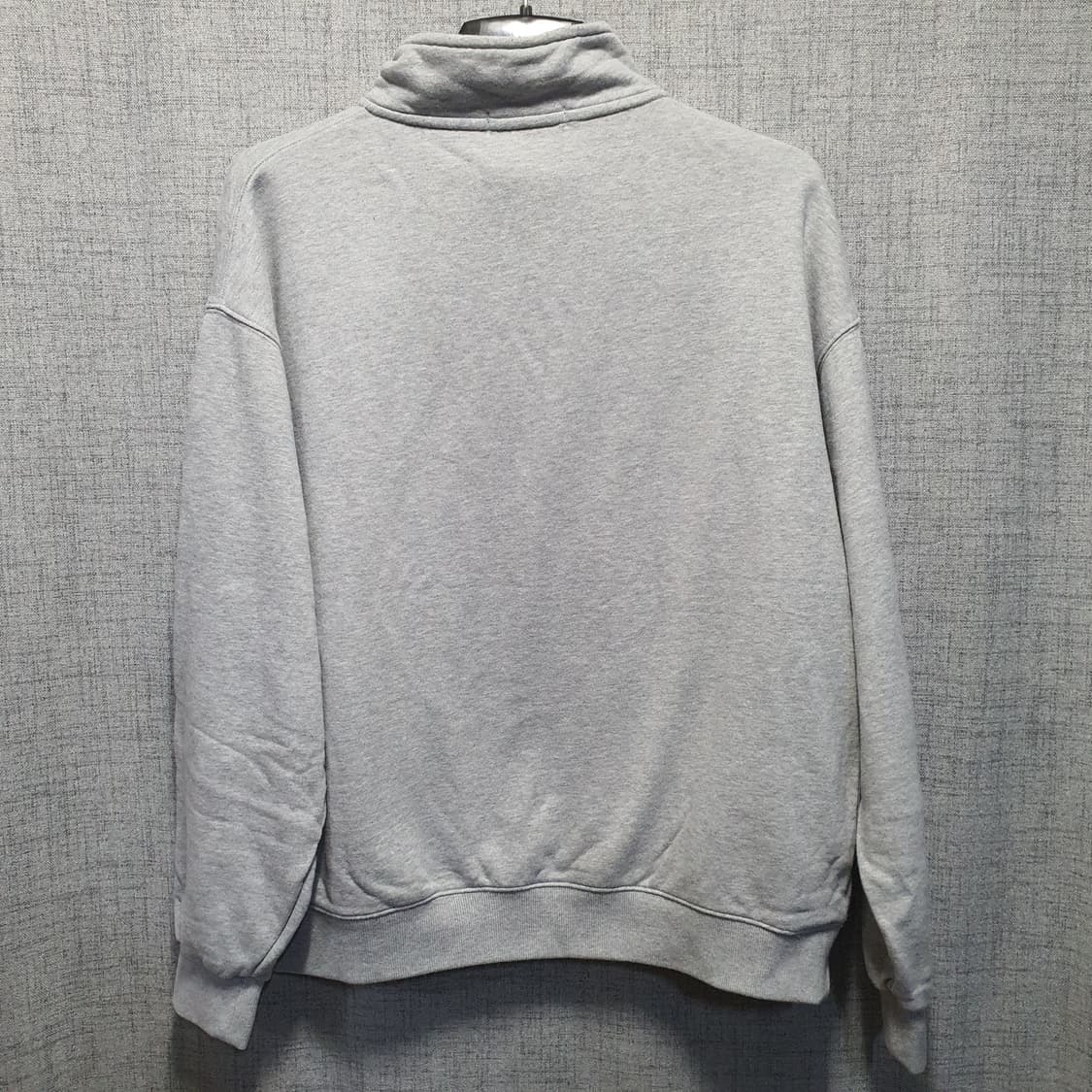 이벳필드 하프집업 맨투맨   상품이미지2