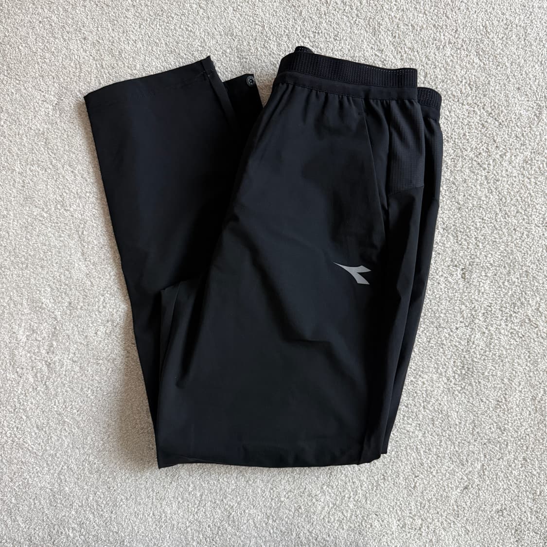 디아도라 캄포 러닝 팬츠 상품이미지1