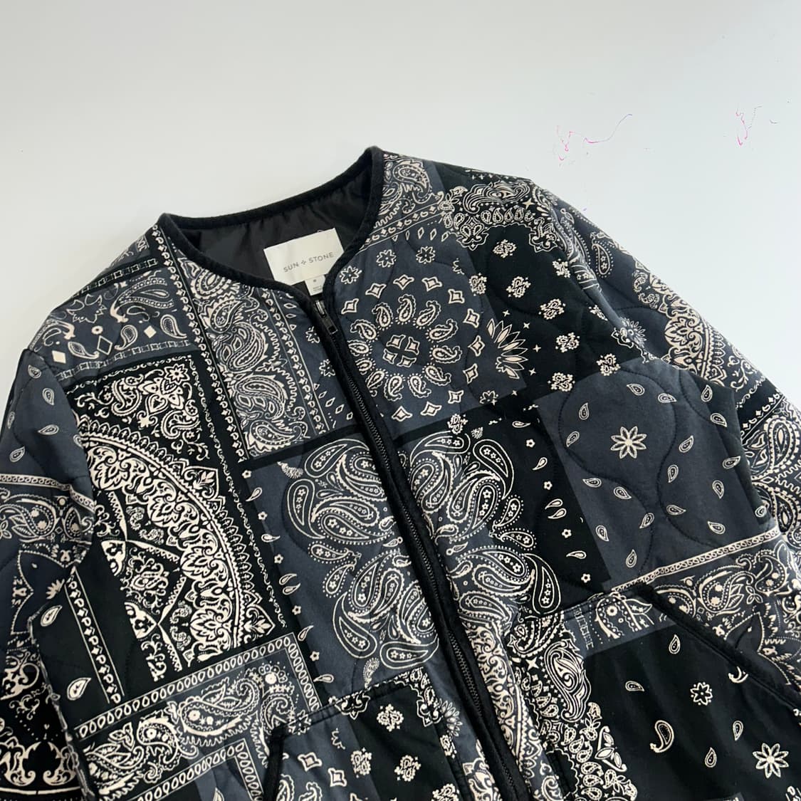 Sun stone 썬 스톤 블랙 페이즐리 누빔 자켓 상품이미지4