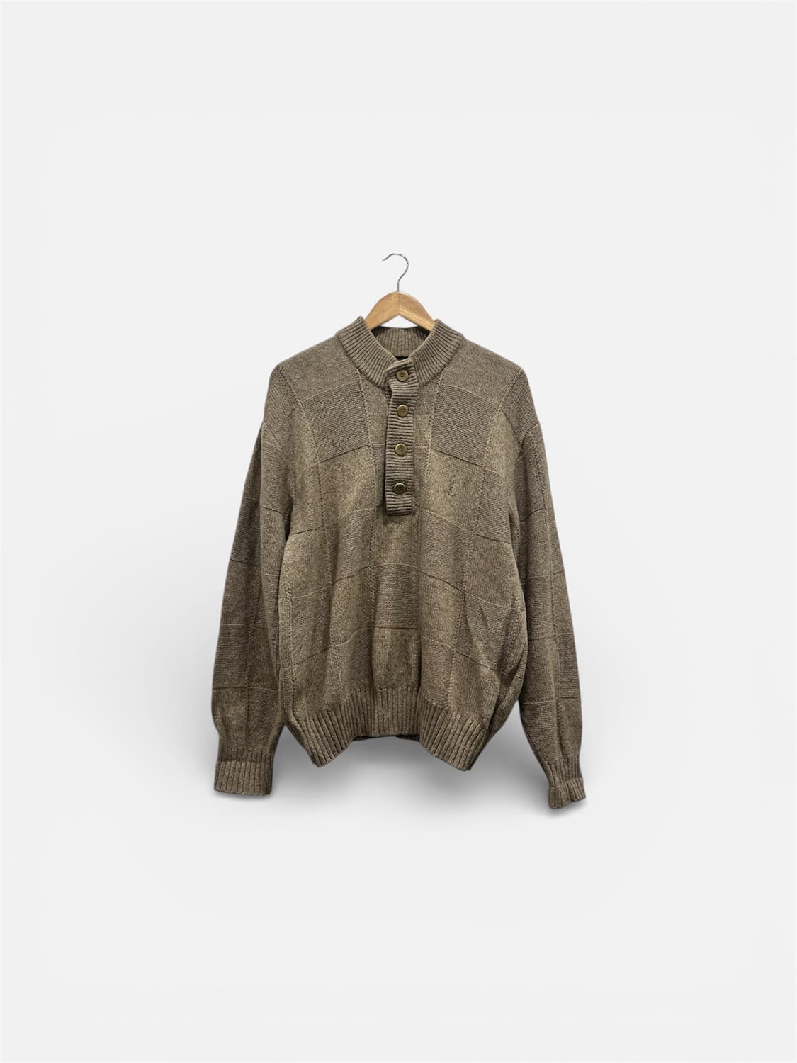 입생로랑 울 100% 자수로고 버튼 니트 L 상품이미지1