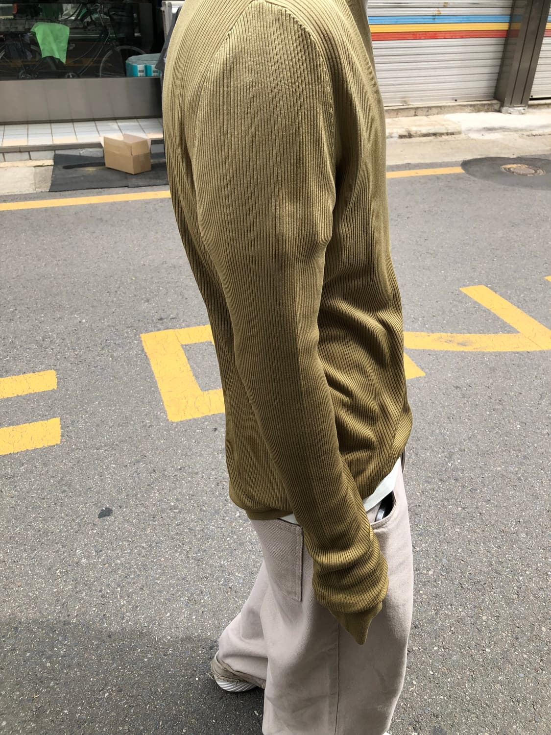 버버리 그라데이션 브이넥 니트 상품이미지2