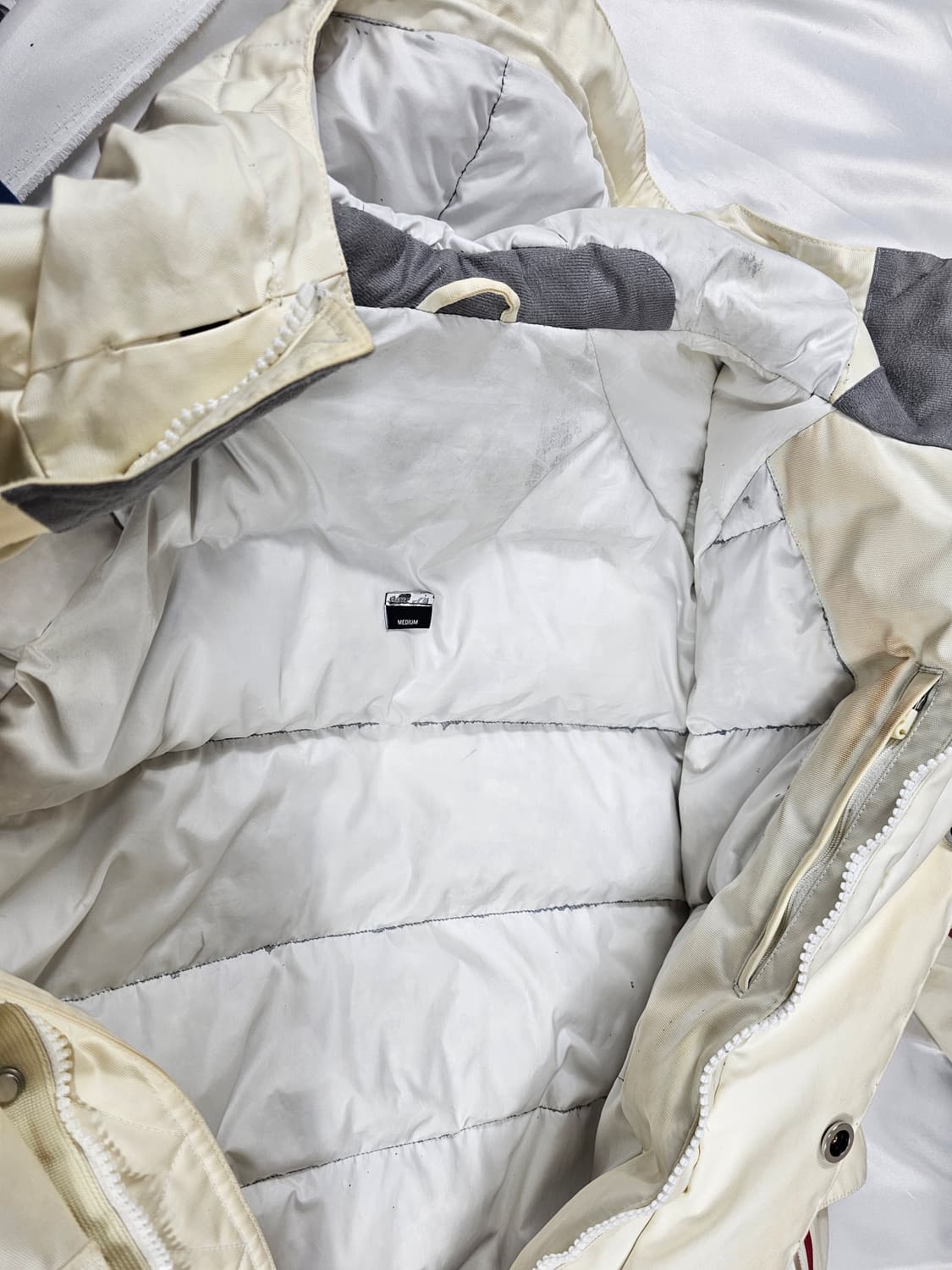 뉴에라나사패딩 상품이미지3