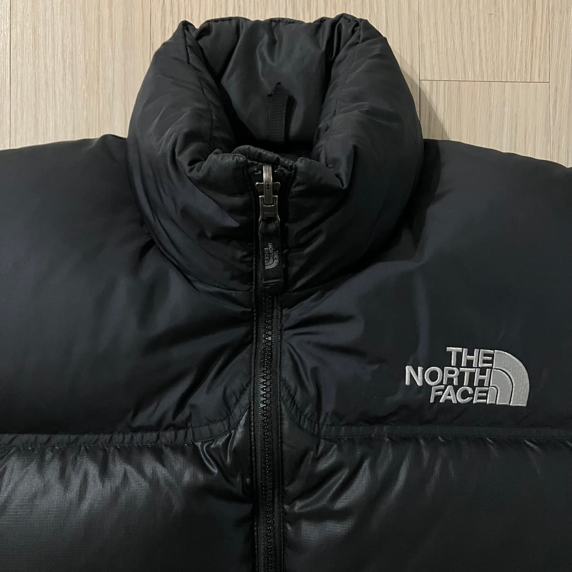 노스페이스 700 눕시 패딩 블랙 올검 상품이미지4