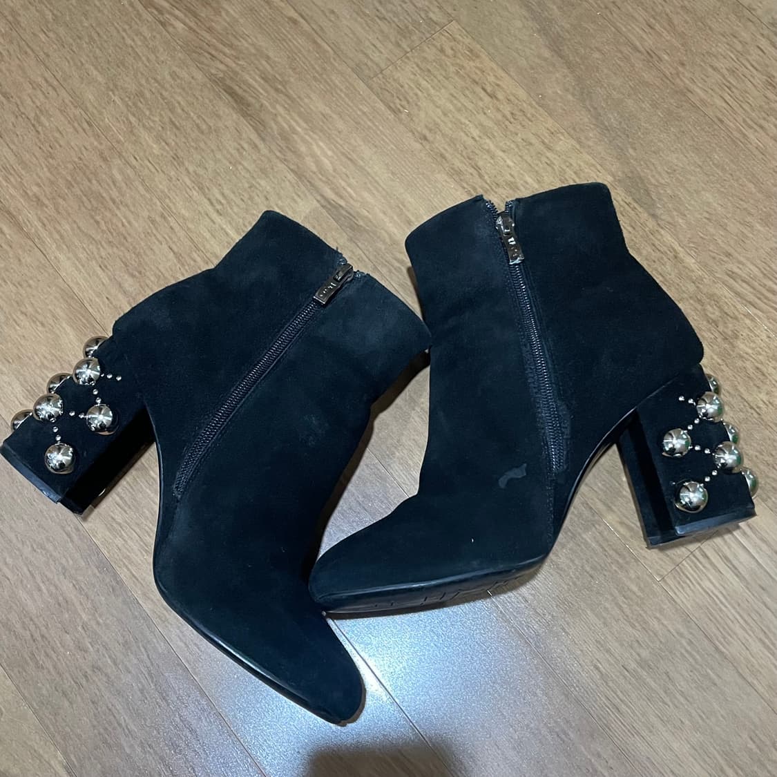 UGG 어그 스웨이드 앵클 부츠 250 상품이미지5