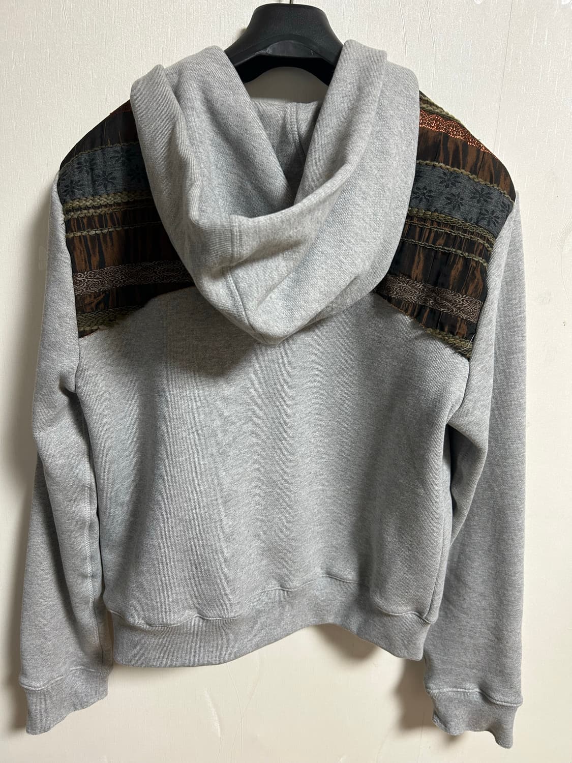 0tape 새상품 리버서블 후드집업 상품이미지3