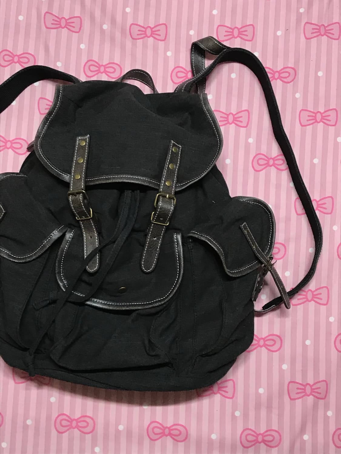 쓰리포켓 챠콜 가죽스트랩 백팩 상품이미지2