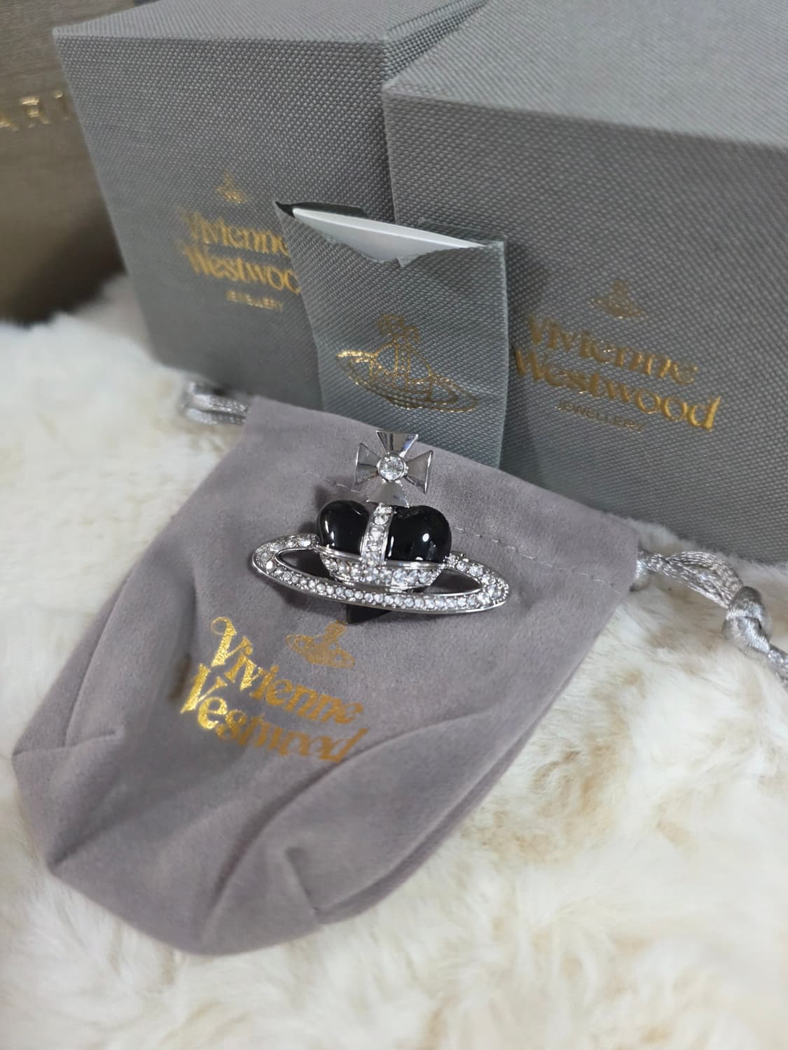 빈티지 비비안웨스트우드 블랙실버 브로치 상품이미지2